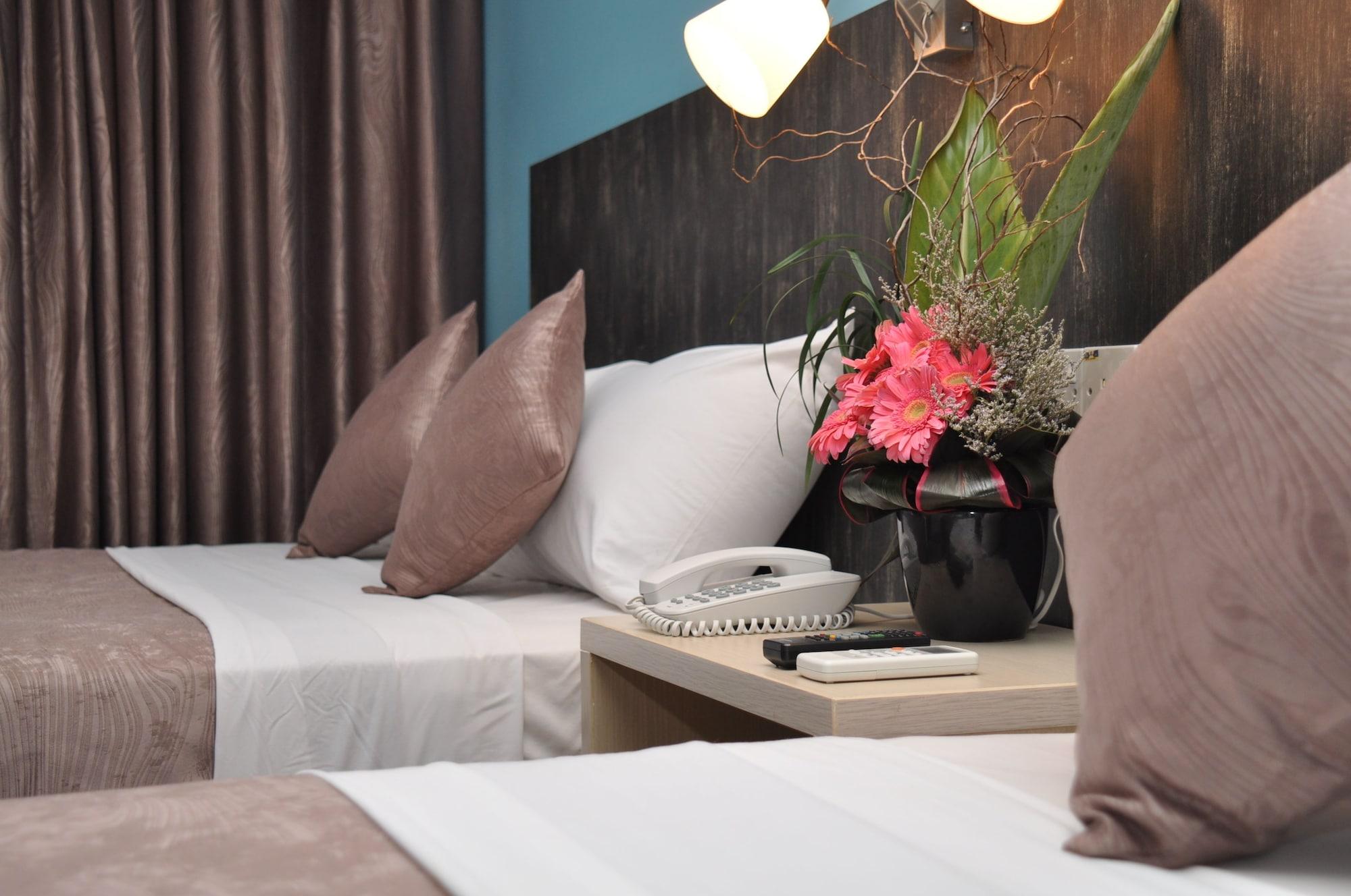 Katel Kuala Lumpur Formally Known As K Hotel Esterno foto