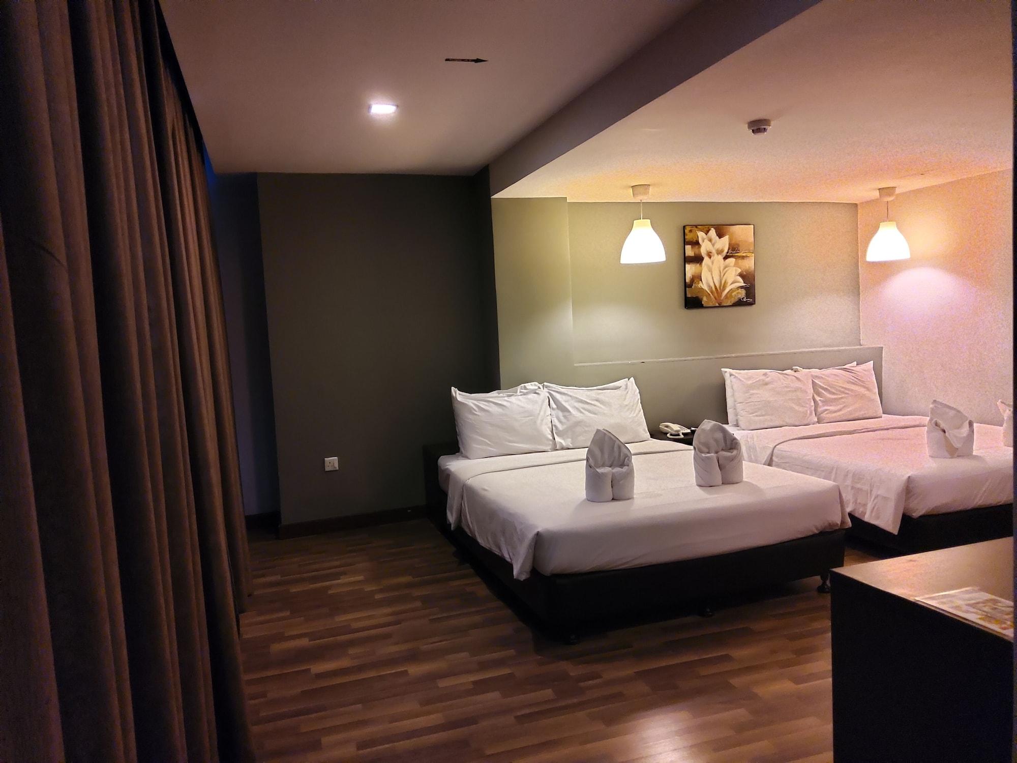 Katel Kuala Lumpur Formally Known As K Hotel Esterno foto